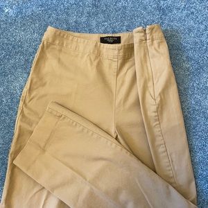 Women’s casual pants